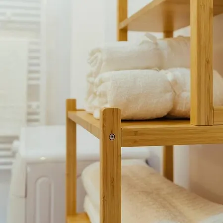 Cozy Next To House Of Parliament *