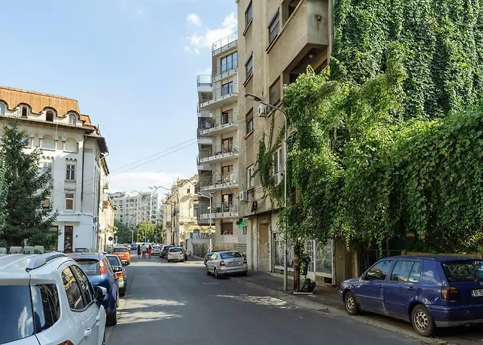 Cozy Next To House Of Parliament 아파트 *